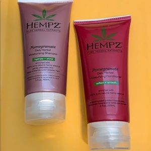 2 NEW Hempz Shampoo & Conditioner
